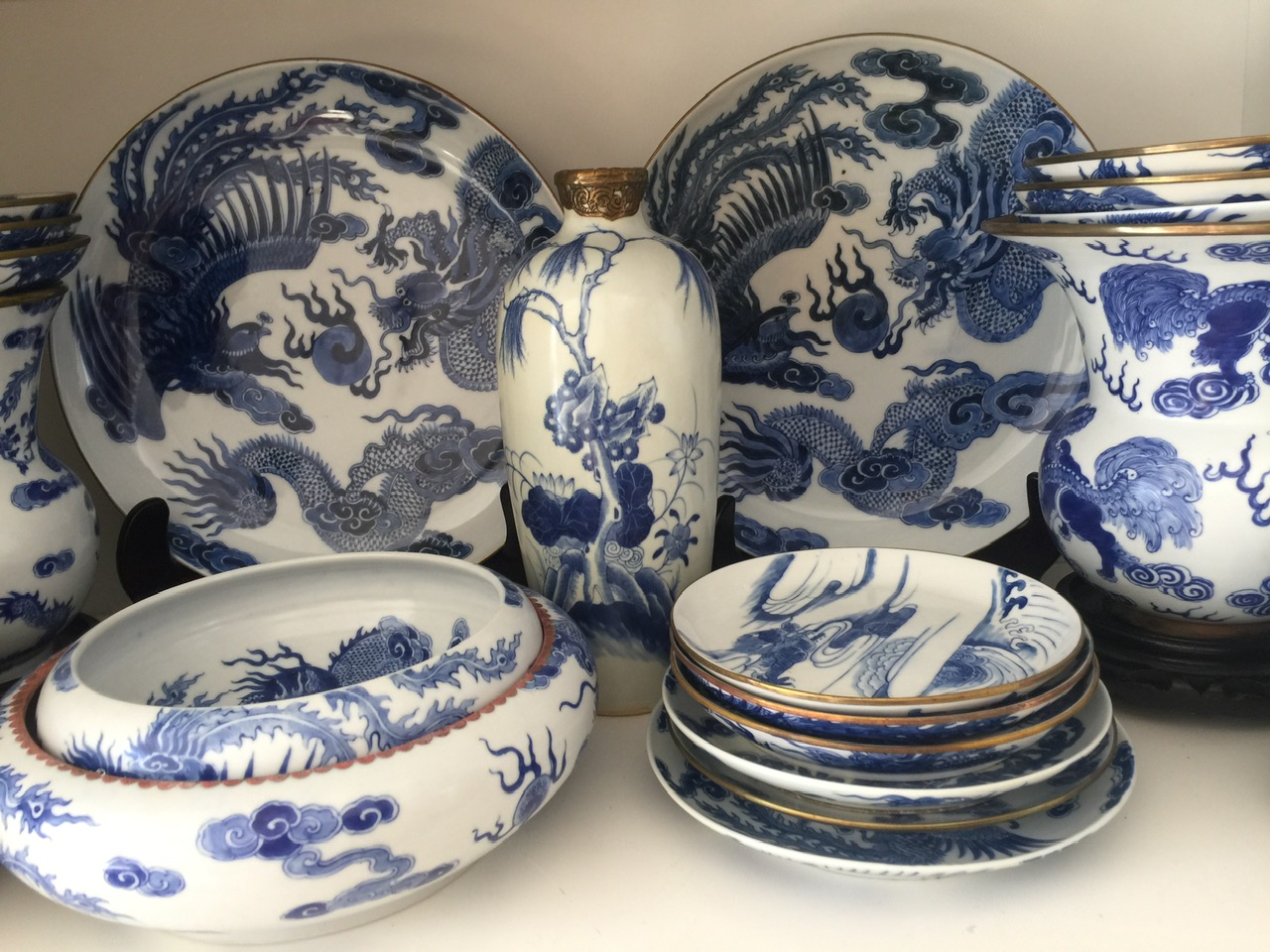 BST4. Bộ sưu tập về đồ sứ cổ Trung Hoa